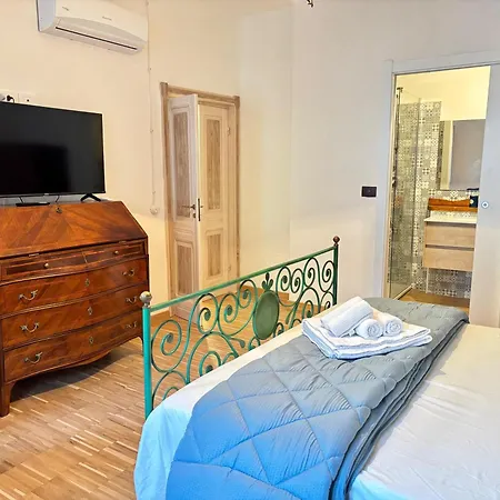 Apartman Elegant & Rustic - Piazza Castello Sassari