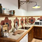 Elegant & Rustic - Piazza Castello *